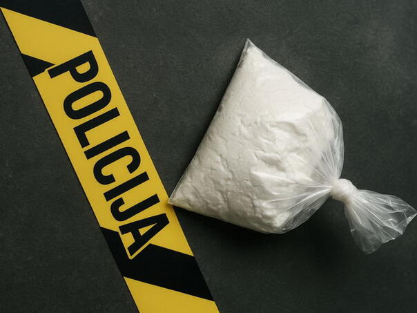 Mostar: Policija u pretresu apartmana zaplijenila kokain i marihuanu