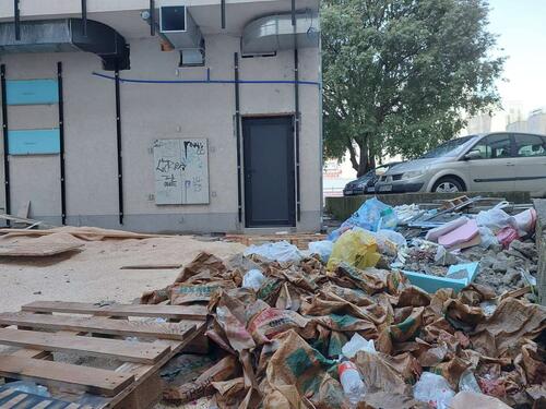 Mostar: Stanari zgrade Ledara potpisali peticiju protiv bespravne gradnje