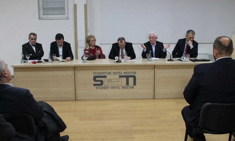 Mostar više od pet stoljeća središte naučne raskoši