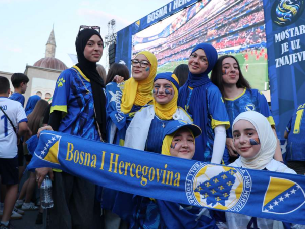 Mostarci na Musali zajedno bodre Zmajeve