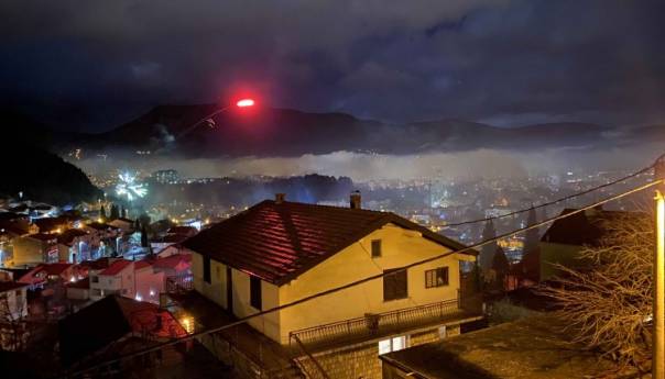Mostarci Novu godinu dočekali u svojim domovima
