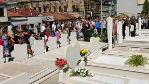 Mostarci odali počast poginulim ratnim komandantima Miralemu Jugi i Husi Imamoviću