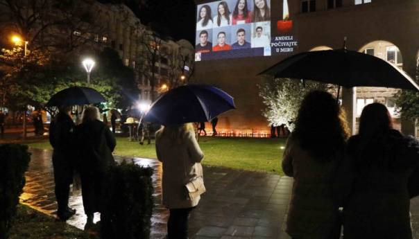 Mostarci odali počast stradalim Posušacima i žrtvama potresa