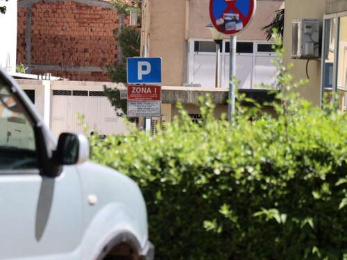 Mostarcima bolje platiti 'stare' karte za parking nego čekati odluku suda
