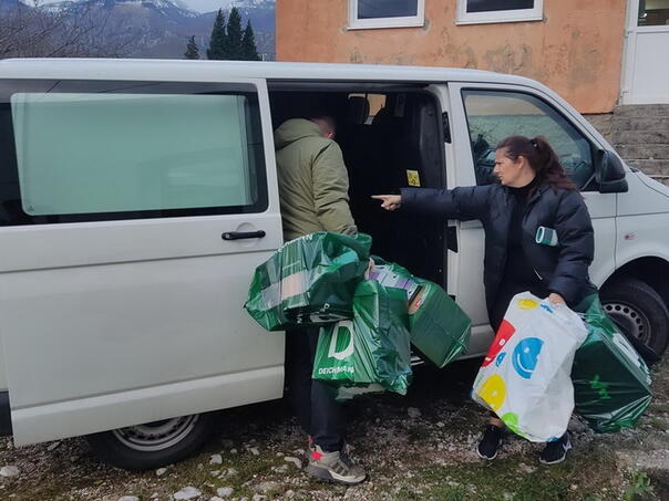 Mostarski humanitarci uručili pomoć za bh. državljane iz Gaze koji su smješteni u Salakovcu