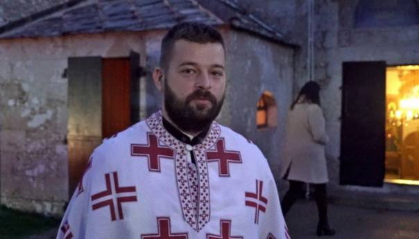 Mostarski pravoslavci na božićnoj liturgiji u hramu Rođenja Bogorodice