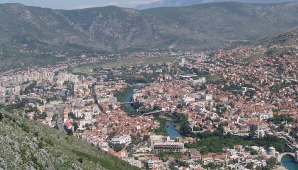 Mostarski studenti najavili protest, odbacuju političku pozadinu