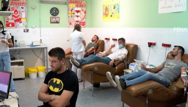 Mostarskom SKB-u hronično nedostaje krvi, apeluju na darivatelje