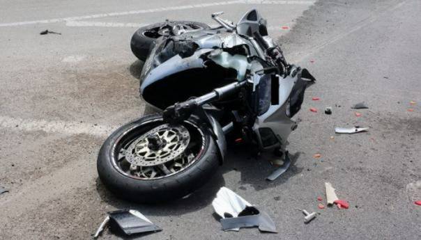 Motociklista iz Hrvatske povrijeđen u sudaru u Prijedoru