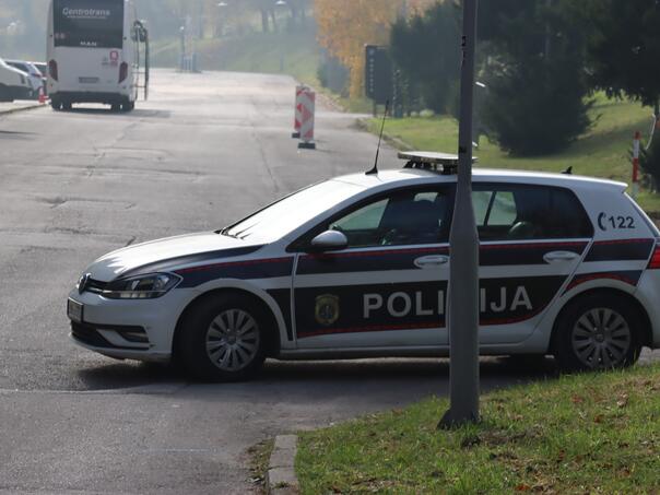 Motociklista teško povrijeđen nakon sudara s traktorom kod Hadžića