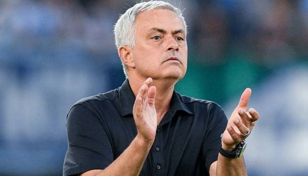 Mourinho: Sudija i VAR su upropastili derbi, bili smo bolji tim od Lazija