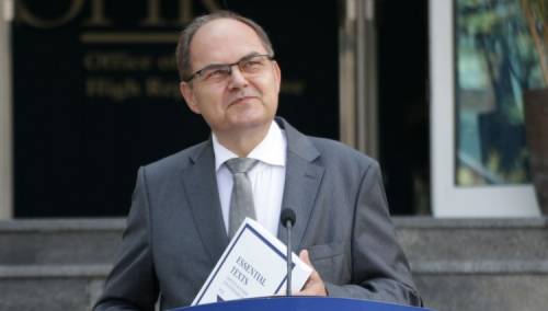 Može li Schmidt odbraniti Bosnu i Hercegovinu?