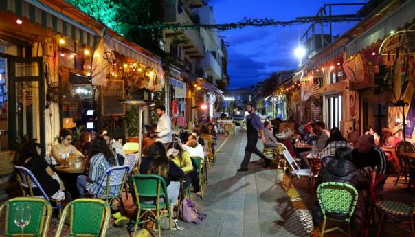 Mrežama se širi video iz Izraela, partijaju kao nekada