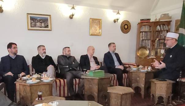 Muftija Ahmed ef. Adilović ugostio delegaciju 'Merhameta'
