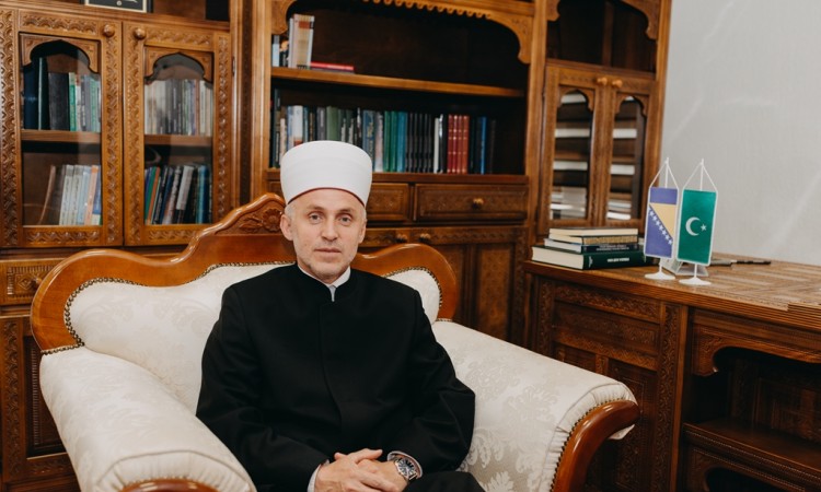 Muftija bihaćki: Trebamo biti odlučni, plemeniti i predani poput Ibrahima, a.s.