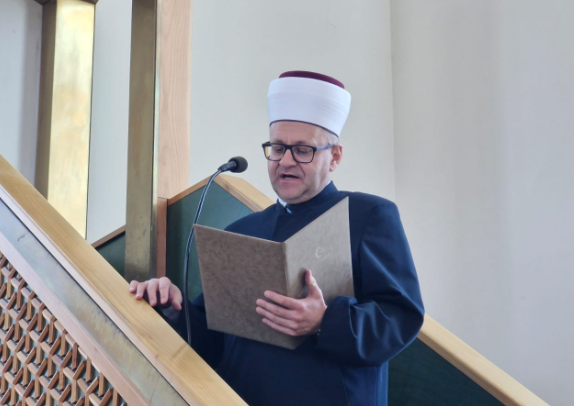 Muftija Dedović u Konjicu: Ramazan kao lična promjena i odlučan odgovor na predrasude