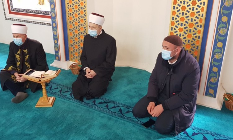 Muftija slovenački Nedžad ef. Grabus predvodio džumu u Aladža džamiji