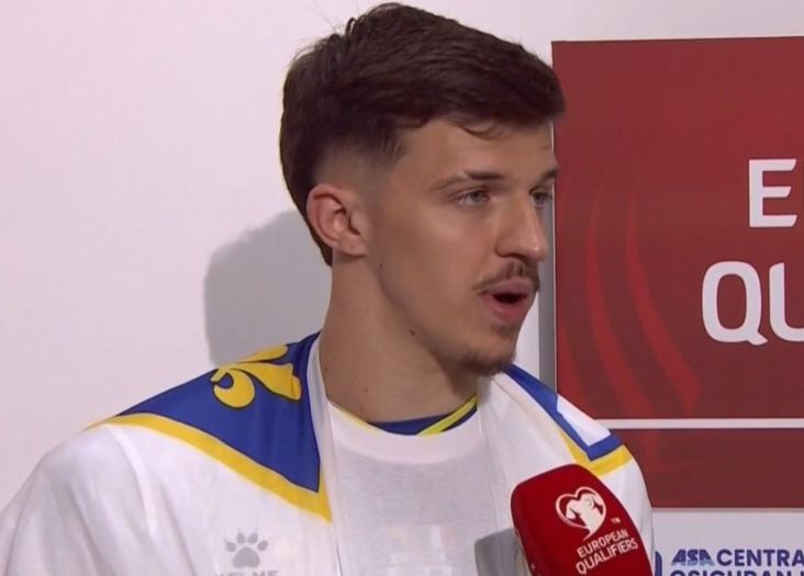 Muharemović sa zastavom ljiljana: Najsretniji sam čovjek na svijetu!