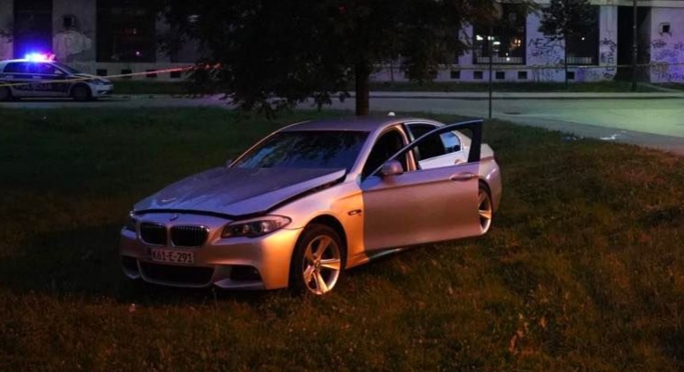 MUP KS: BMW vozio maloljetnik, djevojke van životne opasnosti