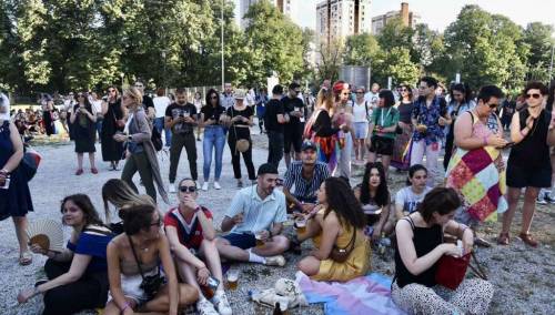 MUP KS: Na Povorci ponosa učestvovalo 1.500 ljudi