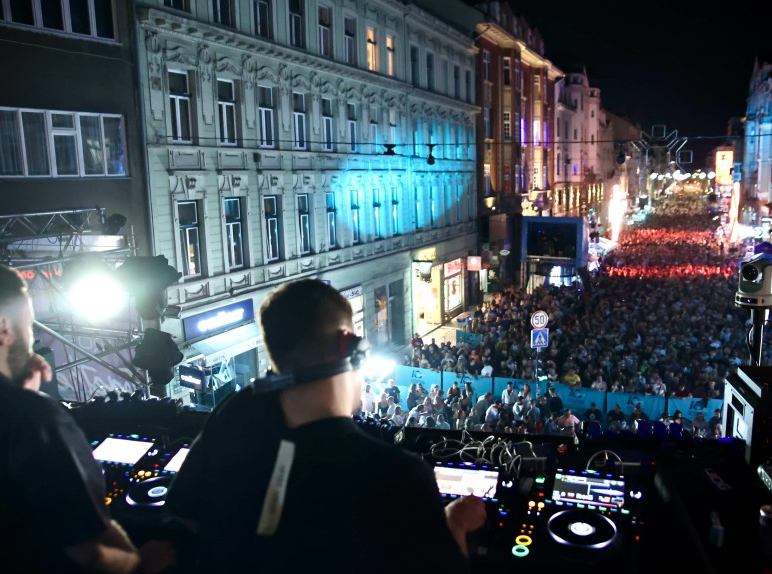MUP KS najavio potpunu zabranu saobraćaja u centru Sarajeva