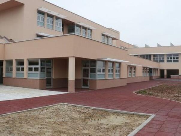 MUP KS: Oduzet skalpel učeniku sarajevske osnovne škole