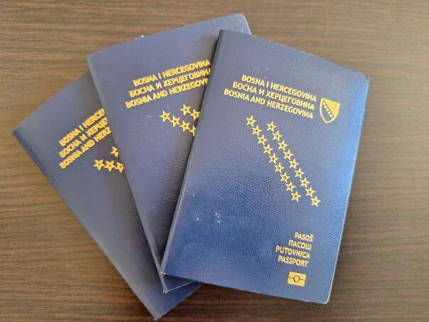 MUP KS: Više od 1.500 pasoša izdato za mjesec dana na lokacijama u općinama