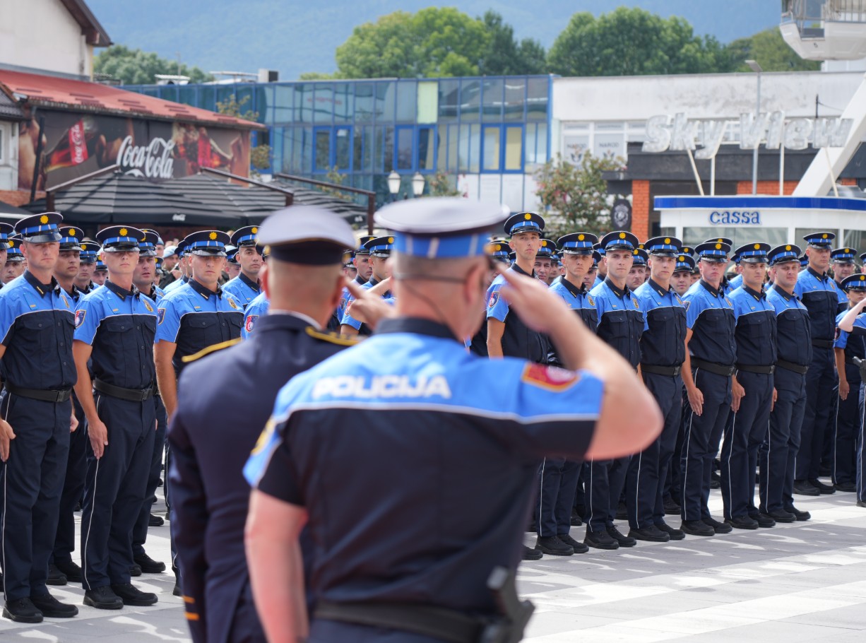 MUP KS zapošljava još 220 policajaca