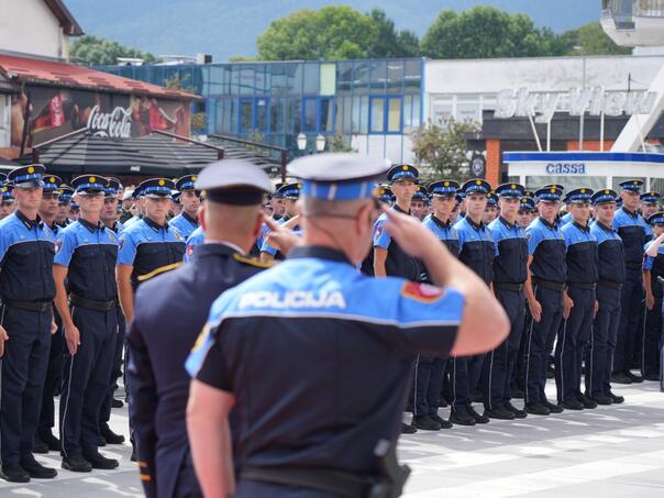 MUP KS zapošljava još 220 policajaca
