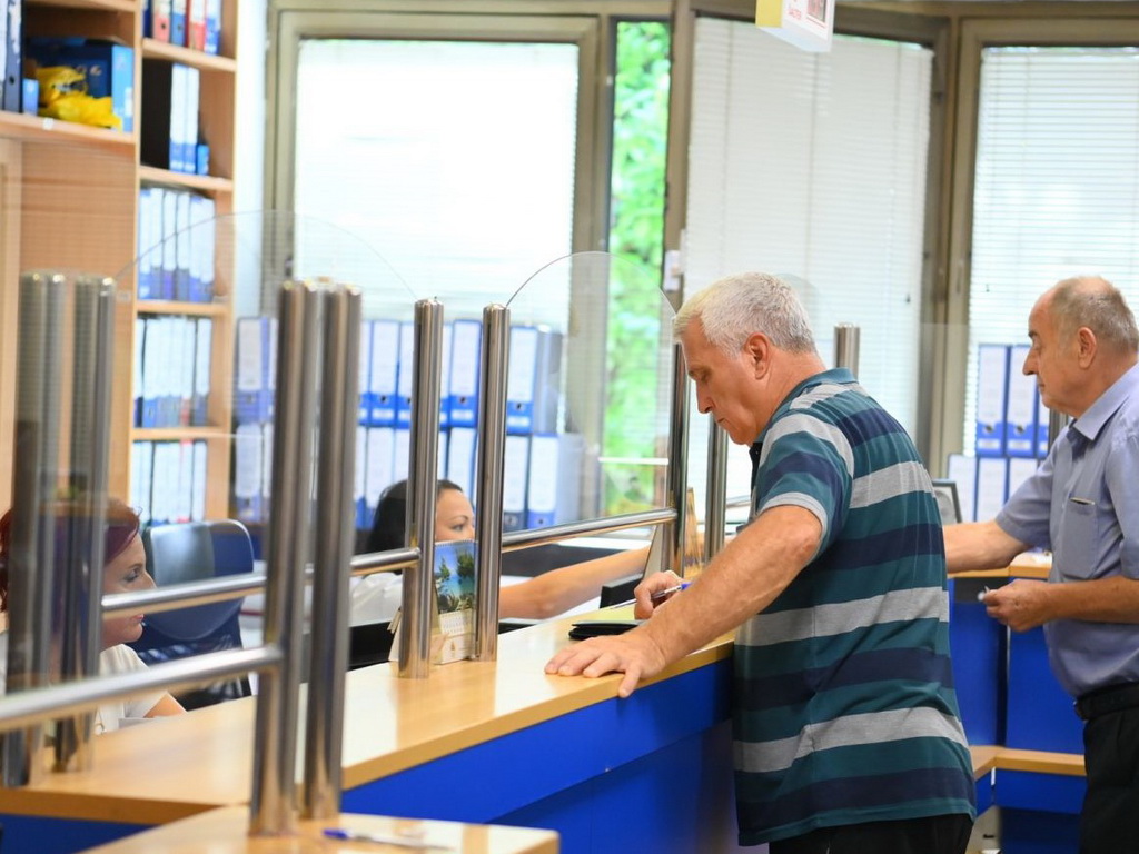 MUP RS proširio eZakazivanje: Preko interneta do termina za ličnu kartu, vozačku i adresu