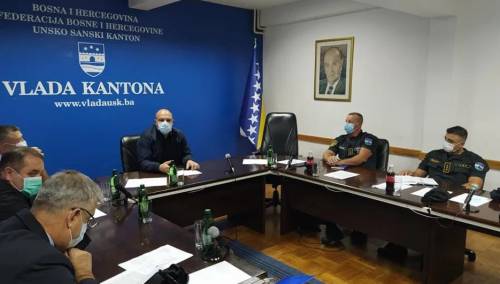 MUP USK: Blokiran prihvatni kamp Miral