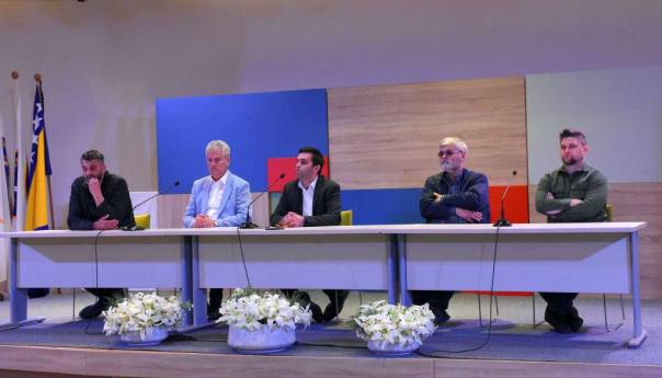 Muratović: Sanacijom Zadruge u Kravici nastoji se maskirati mjesto zločina