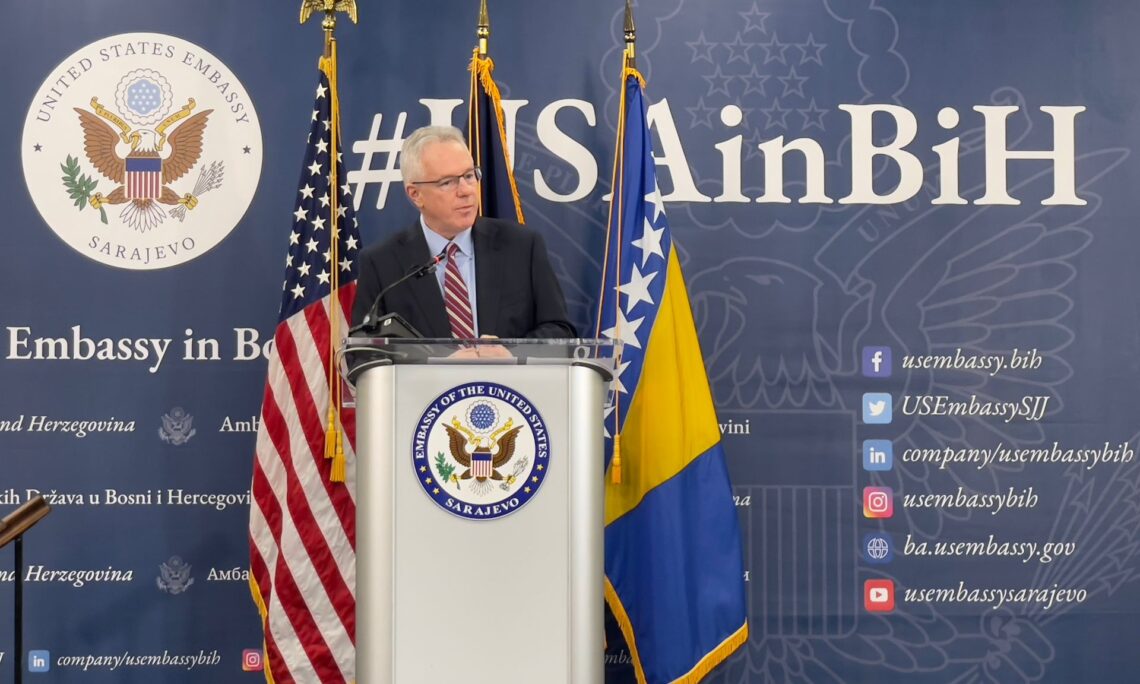 Murphy: Bh. lideri treba da prionu na posao