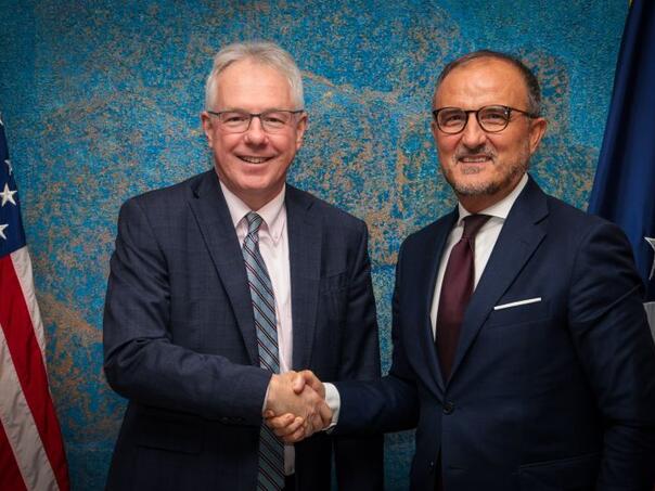 Murphy i Soreca pozvali na odgovornost one koji ruše institucije BiH i Dayton