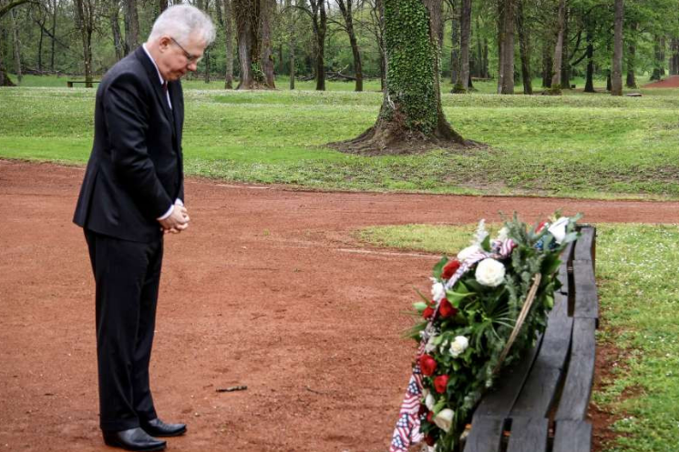 Murphy u Jasenovcu odao počast žrtvama na Dan sjećanja na holokaust