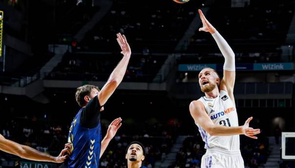 Musa dvocifren u petoj ligaškoj pobjedi Reala