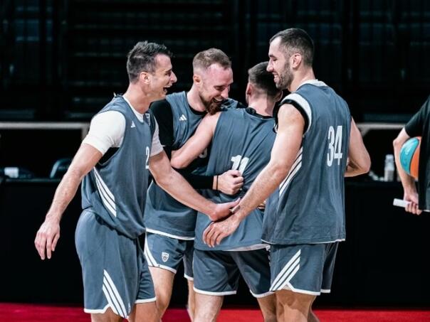 Musa i Kamenjaš napustili Emirate neposredno prije iranskog napada