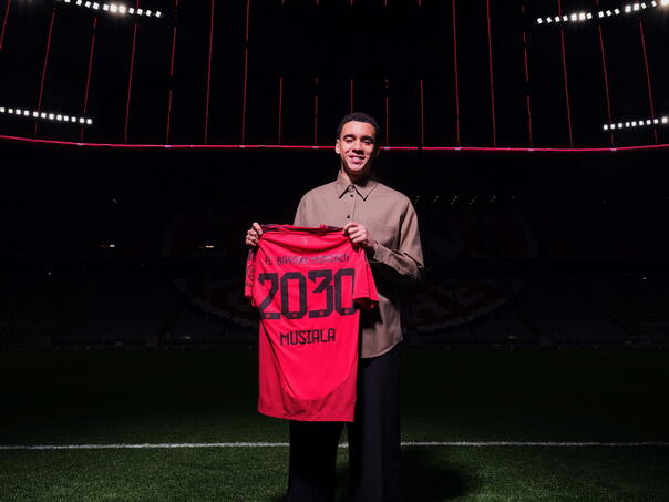 Musiala u Bayernu do 2030.