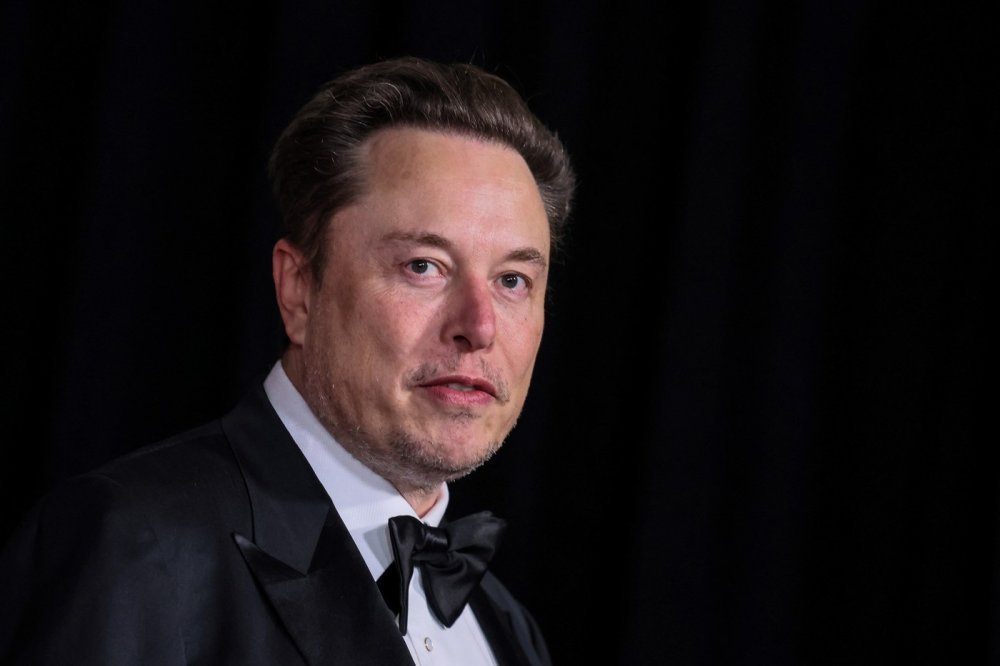 Musk ponovo zapošljava ljude kojima je prije nekoliko sedmica podijelio otkaze