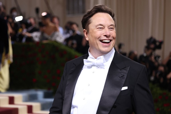 Musk: Twitter će uskoro imati opciju za pozive i šifrirane poruke