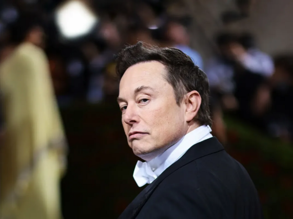 Musk u tajnosti gradi 'superporodicu' s inteligentnim ženama radi 'spasa civilizacije'