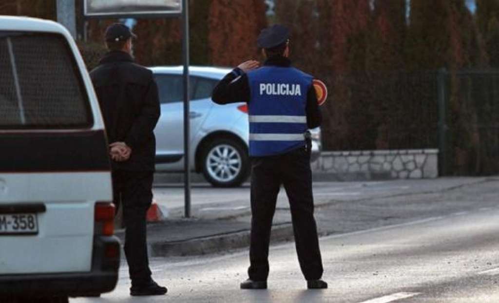 Muškarac iz Donjeg Vakufa preminuo od posljedica povreda zadobivenih u nesreći na Komaru