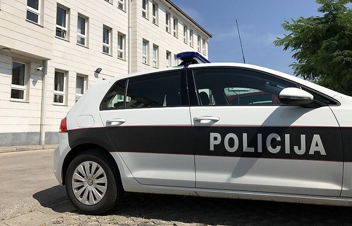Muškarac iz Zavidovića uhapšen u Tesliću zbog pokušaja podmićivanja policajaca