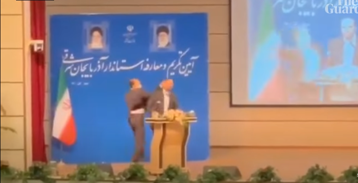 Muškarac ošamario novog iranskog guvernera dok je držao govor
