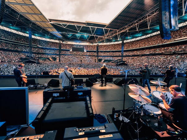 Muškarac poginuo nakon pada na koncertu Oasisa na londonskom Wembleyu