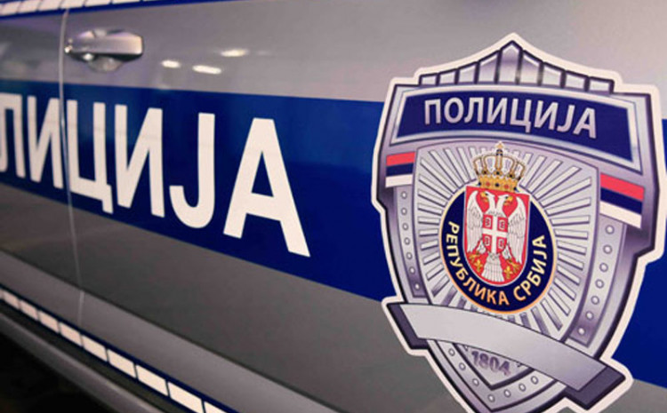 Muškarac propao kroz okno lifta, odmah preminuo