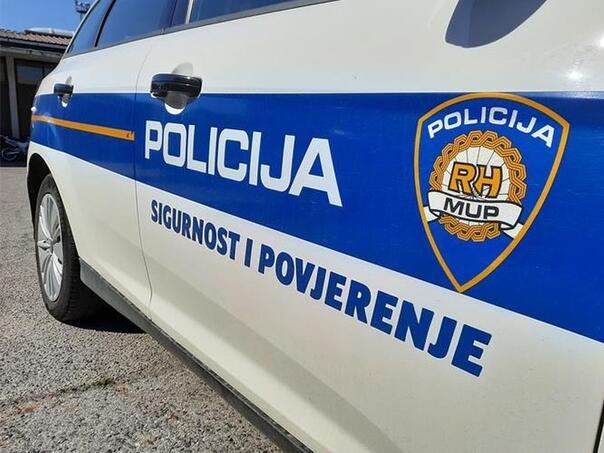 Muškarac u Hrvatskoj preminuo dok ga je privodila policija
