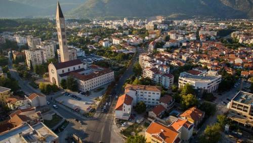 Muškarac u Mostaru izvršio samoubistvo skokom sa zgrade