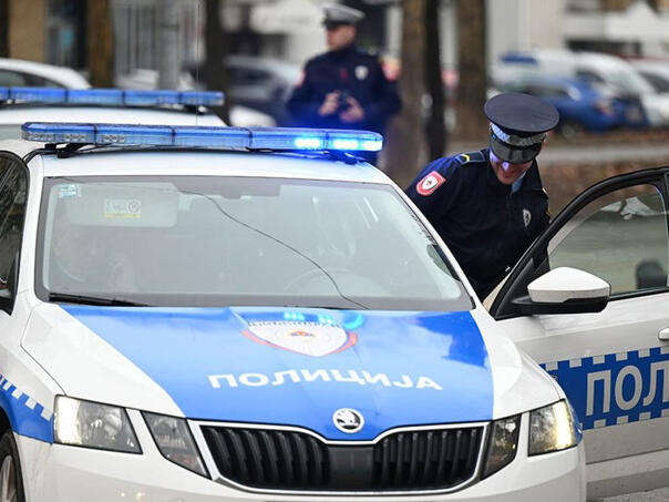 Muškarac ugrizao policajca tokom hapšenja