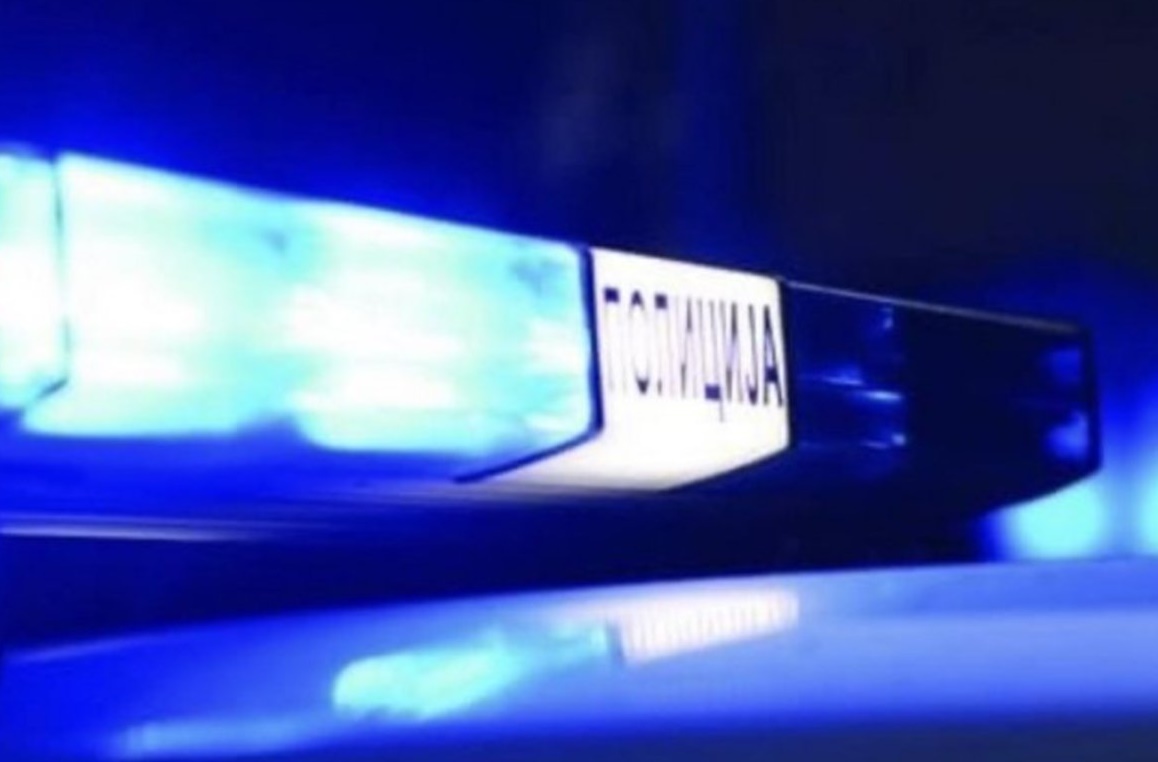 Muškarac uhapšen jer je pijan autom udario dvoje maloljetnika